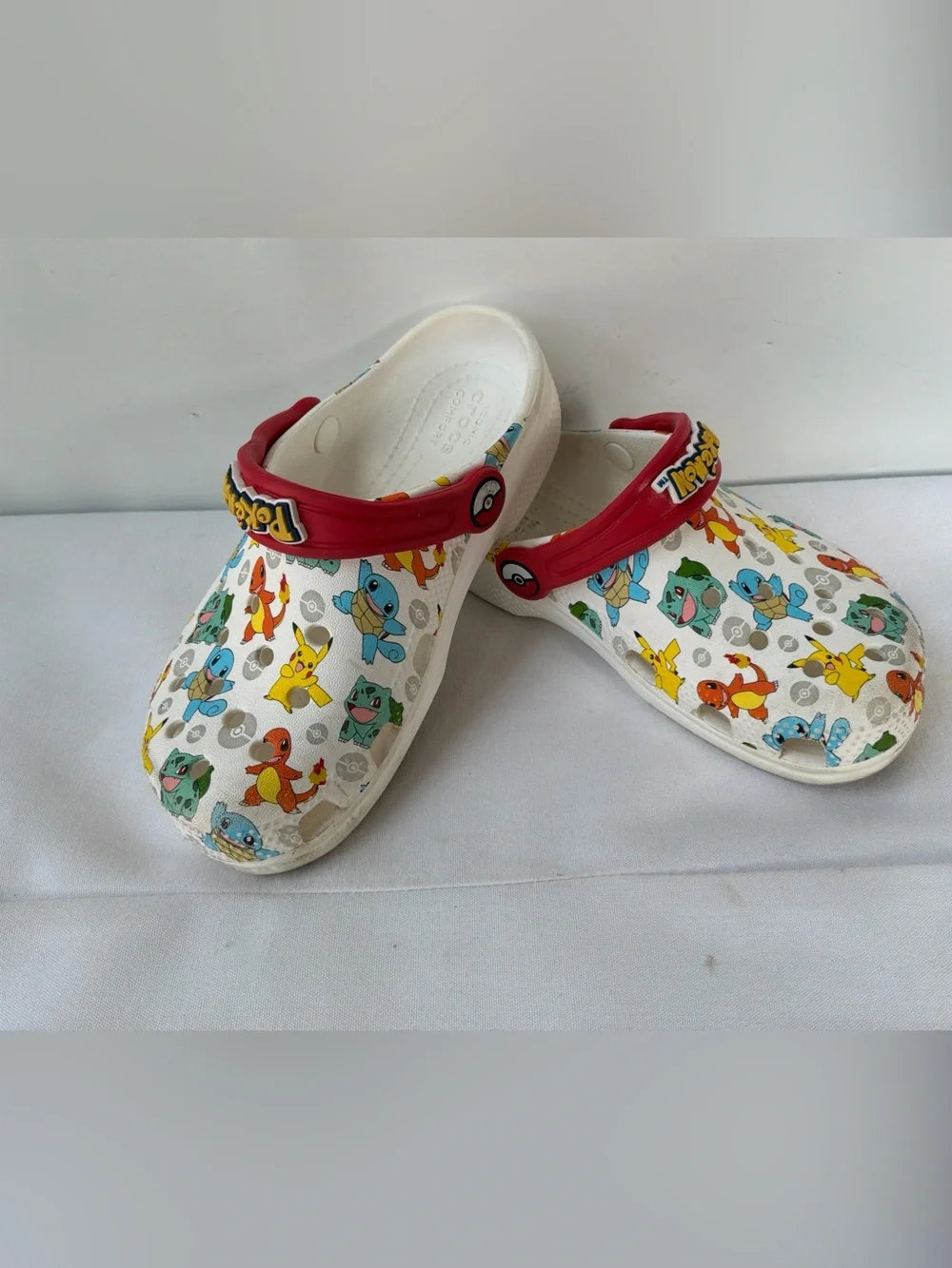 Crocs Kids Classic Pokemon Clog White/Multi Character Print Size C 12
